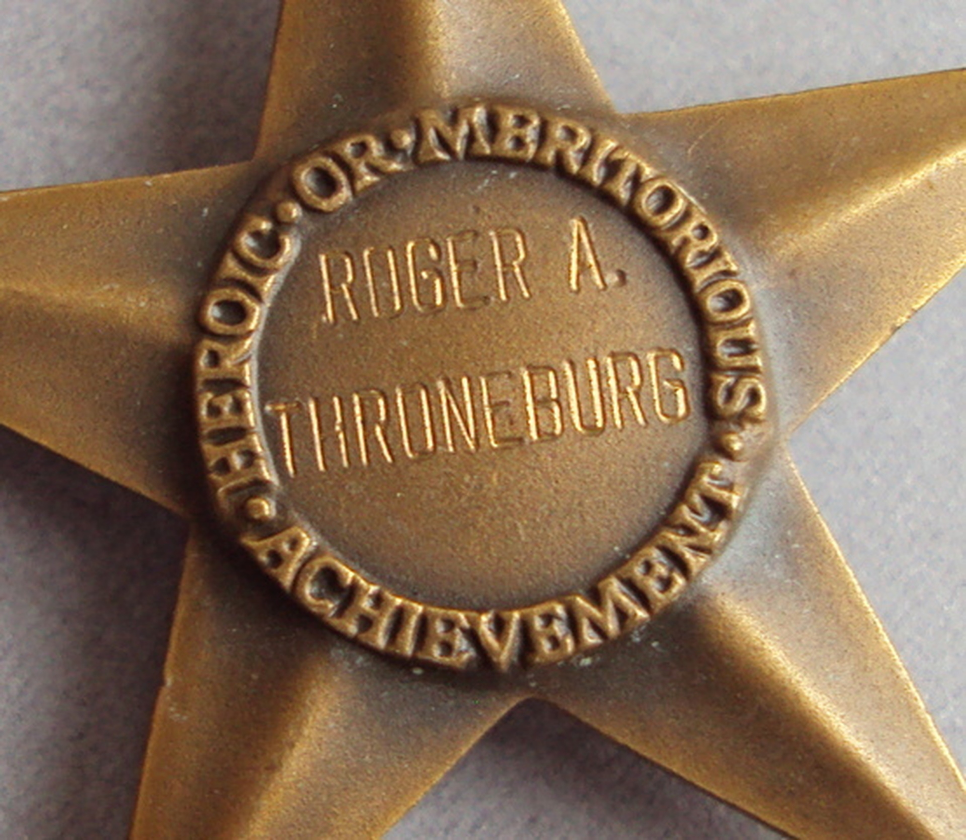 Cased Bronze Star Medal WW2-type